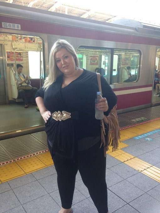 TW Pornstars - Mandy Majestic. Pictures and videos from Twitter.