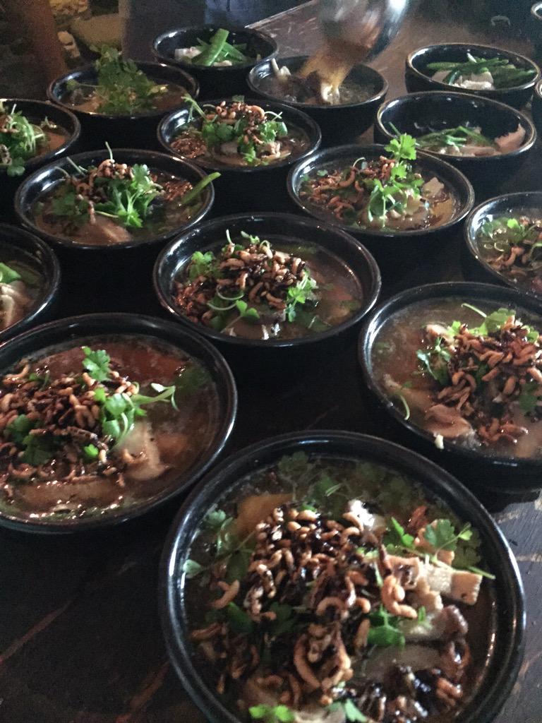 aline_mannes's tweet photo. Chicken soup by chef @AndrewsCatering @MAWFF @Johannes413 http://t.co/SnWGJmFUMz