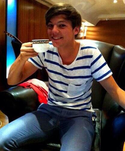 Rt for me daddy? 🌸