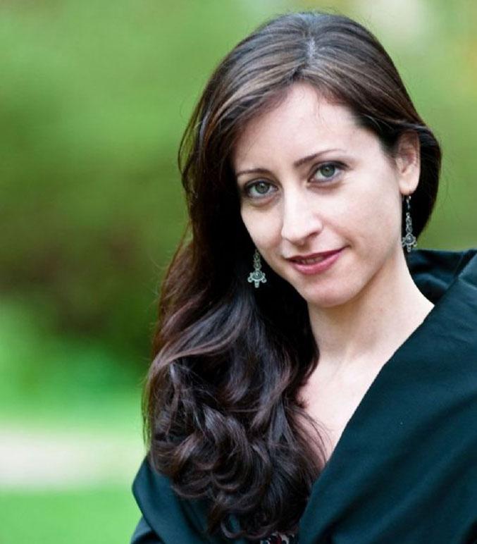 Codalario's tweet image. LIDIA VINYES-CURTIS, mezzosoprano: `Siempre me he sentido atraída por la música del Barroco. 
goo.gl/M4VpL4