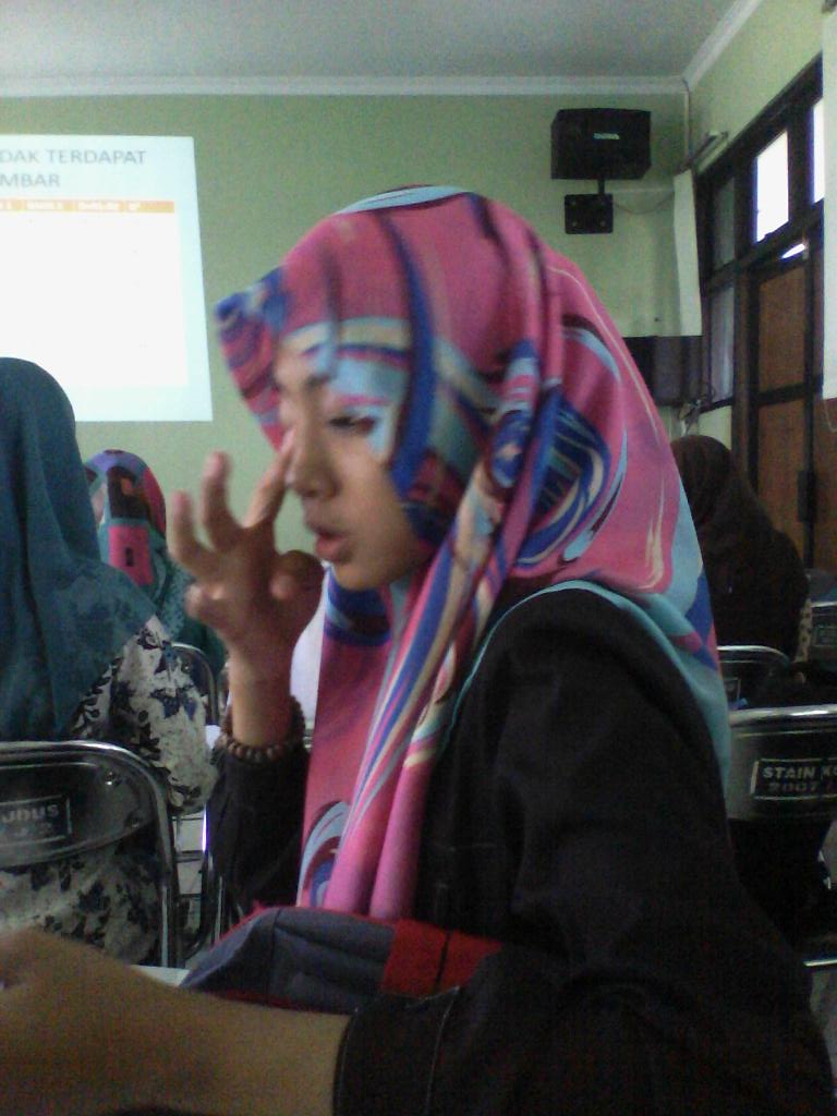 tsamrotul11's tweet photo. Adus tah ndukk http://t.co/M4W0nf0JWD