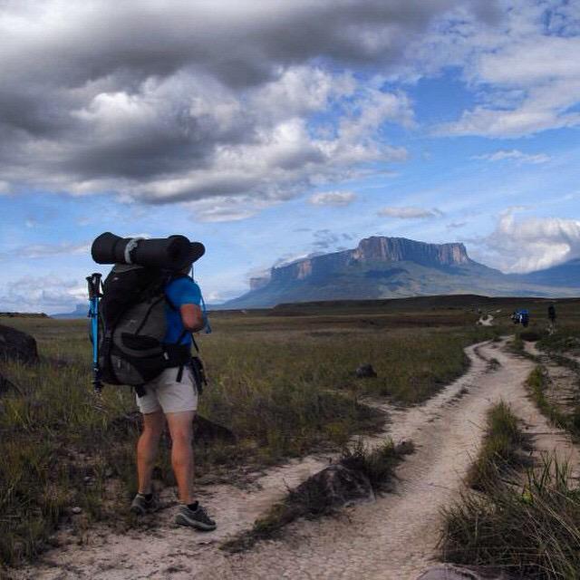 ThisIsVenezuela's tweet photo. Cumple tus sueños... Roraima un viaje épico (Foto por @elmoovies) http://t.co/acKbzxJPYI
