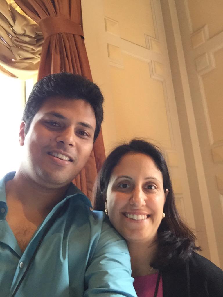 logontokartik's tweet image. Selfieeeee #MVPSummit2015 @thisisnotapril @jonathanbaltz @JustAGirlyGeek @abhinavguptas @rakeshistom