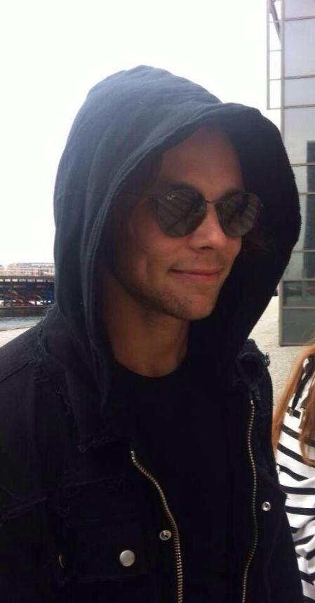lowqashton's tweet photo. http://t.co/CeiTLB27C8