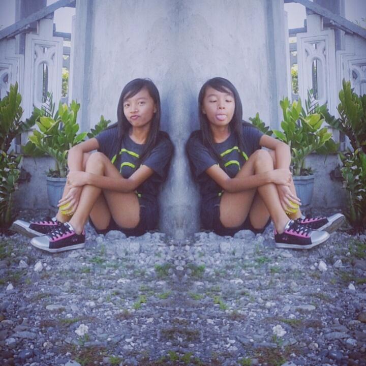 shanang20's tweet photo. \m/ Halamanan . Rakk 😂👏👊💜 http://t.co/HNU6Rnjjhw
