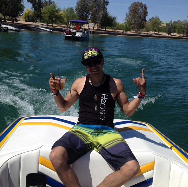 ConsciousCreatu's tweet photo. Working hard and enjoying every minute of it!  Check out both sister companies . . .CONSCIOUS CREATURES &amp; HERBNARTS ! http://t.co/EEyWNb2Nsq