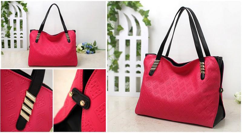 PCA1935 NR Colour Rose Red Material PU Size L 34.5 W 13 H 24 Weight 0.8 Price Rp 215,000 "