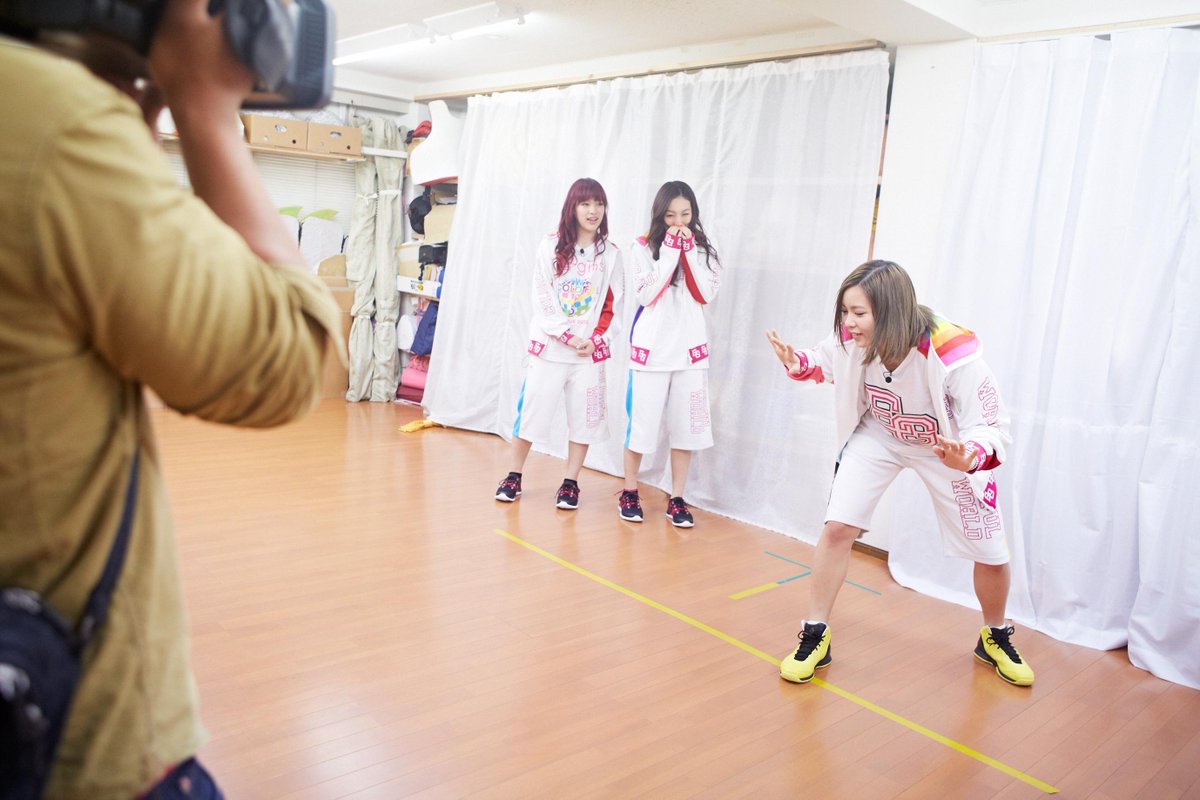 Egirlsを真面目に考える会議 on Twitter