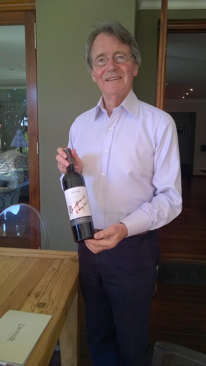 LAvenirWines's tweet image. "Solid, very good wine, exuberant, exciting" @StevenSpurrier on our #SIngleBlock #Pinotage  in our Pinotage Lounge