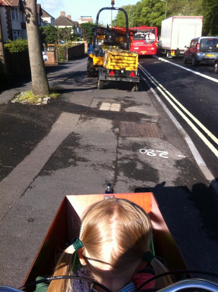 jonny_ives's tweet image. Used new London Road bike path for the first time today. Imagine my surprise... @OxfordshireCC @cycloxoxford