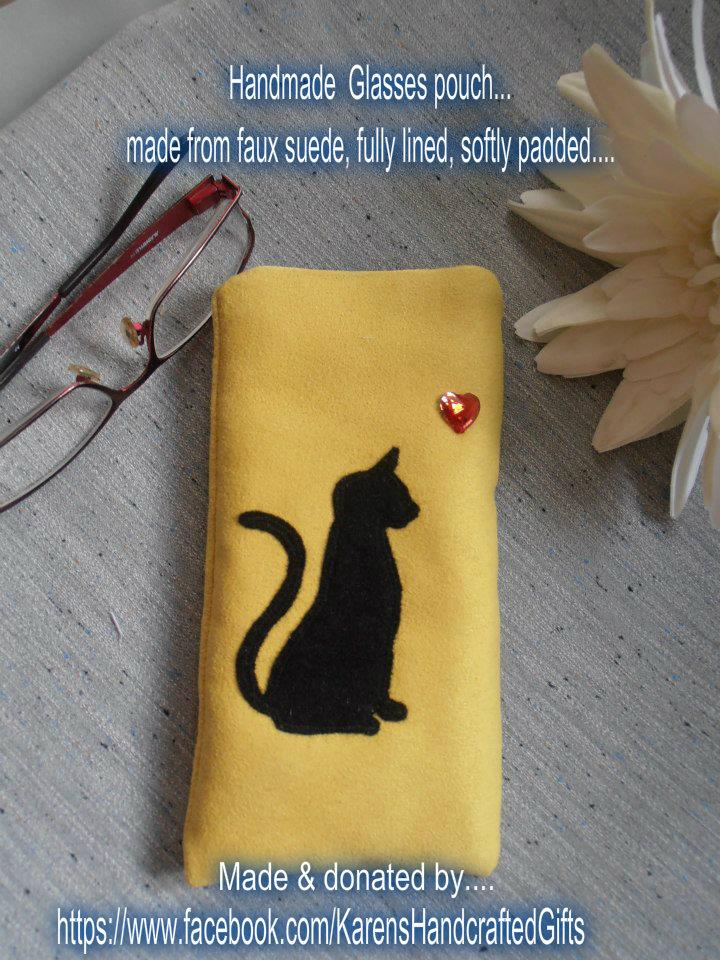 Pepisrefuge's tweet photo. Calling all cat lovers! Thanks Karen for your donation of this beautifully made glasses case.https://t.co/5pVl5nutjk http://t.co/gTgvBbCkbz
