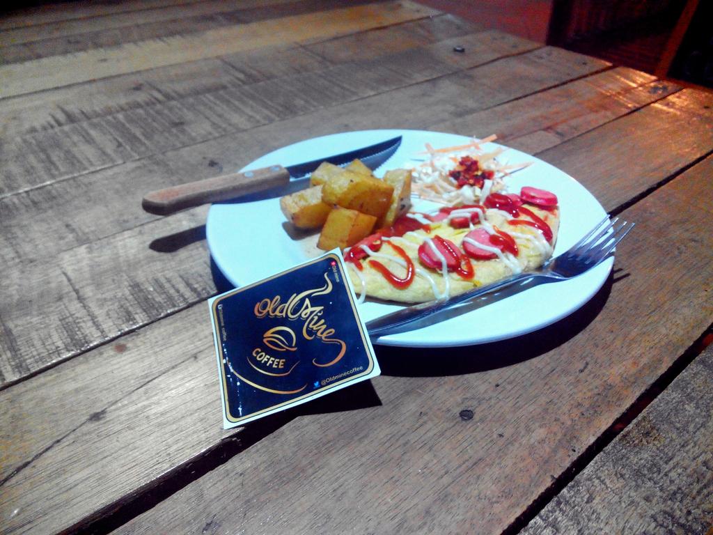 oldminecoffee's tweet photo. Menu baru @oldminecoffee : SCRAMBLED EGG..  endess banget..Cc :@NegeriIklan @kicaupromo @kicauBandung @UNJANIofficial http://t.co/3ncikIUTgu