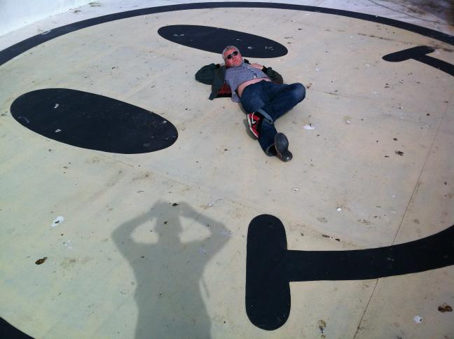 CarlLoben's tweet photo. @FatboySlim guess where? #AddYourSmiley http://t.co/Ocog9kSZfm