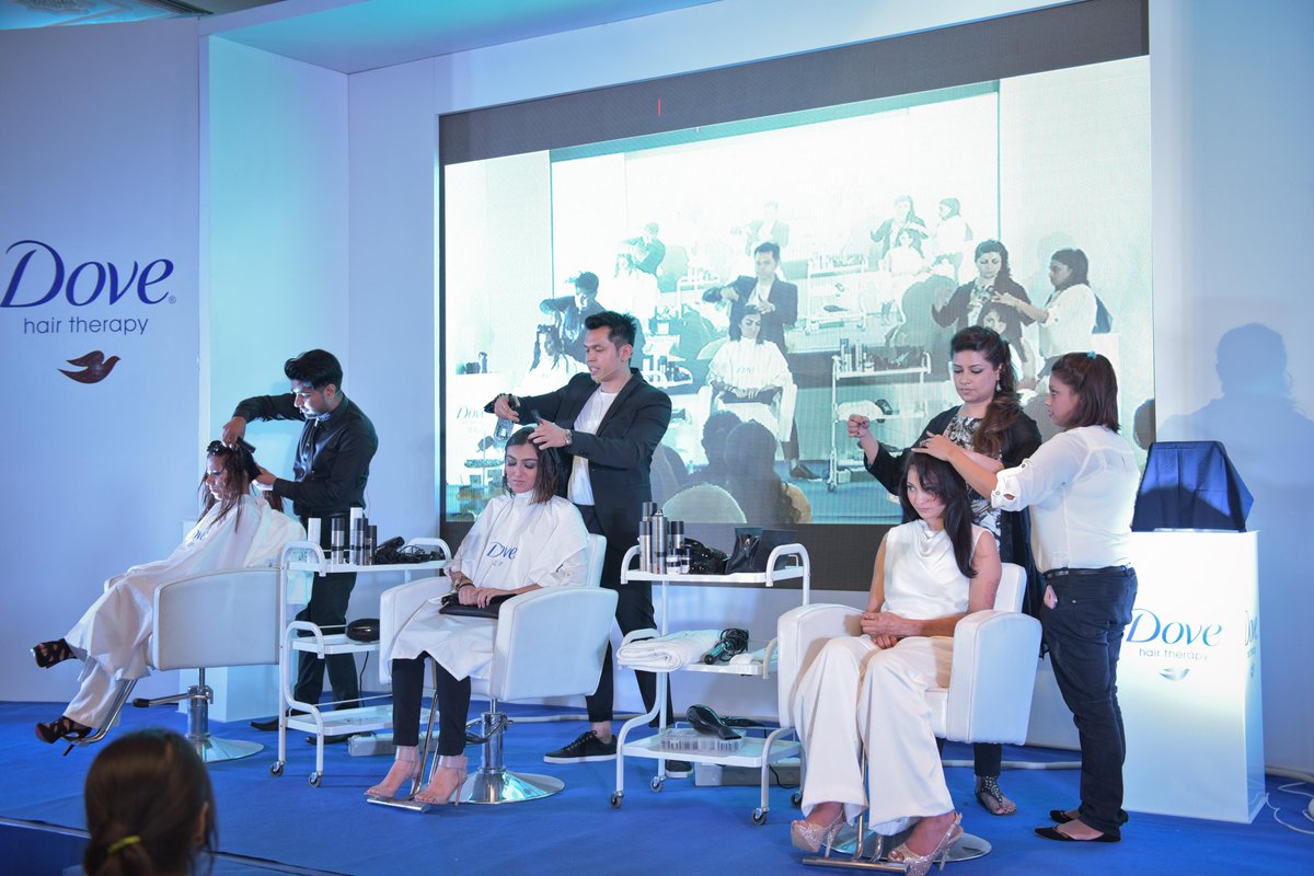 GolinPk's tweet photo. Shammal Qureshi talking about nourishment and damage repair at the #DOVEMASTERCLASS Event! http://t.co/zE3QVAPCHz