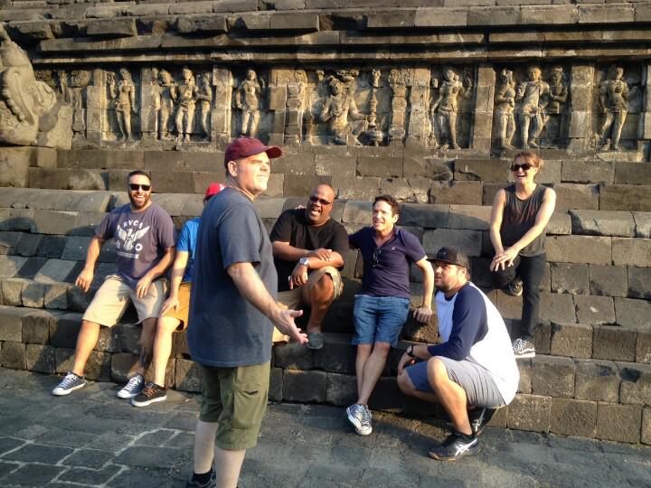 Ini juga foto saat Dave Koz dan band dimintain video. "Aku cinta Indonesia" kata Dave Koz.