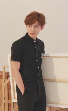 CHANBAEK_FAMILY's tweet photo. นี่ก็อีก อะไร ยังไง เสื้อคู่มากไหมถามใจตัวเองดู😂

(via. byuneqx_) http://t.co/zvDBpinNNY