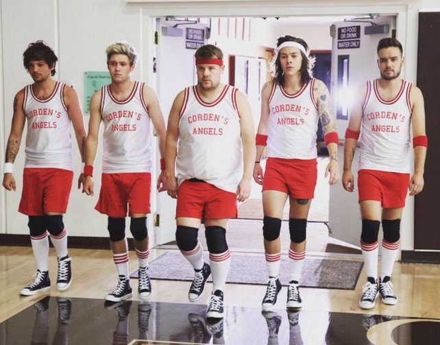MTVUK's tweet image. EVERYTHING you need to know from the #LateLateShowWith1D, @harry_styles in red shorts included mtvne.ws/027Hzt