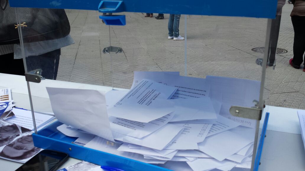 MareaPontevedra's tweet photo. Segur a medrar a participación en #pontevedradecide  #15M http://t.co/Lhn6yBdgEG