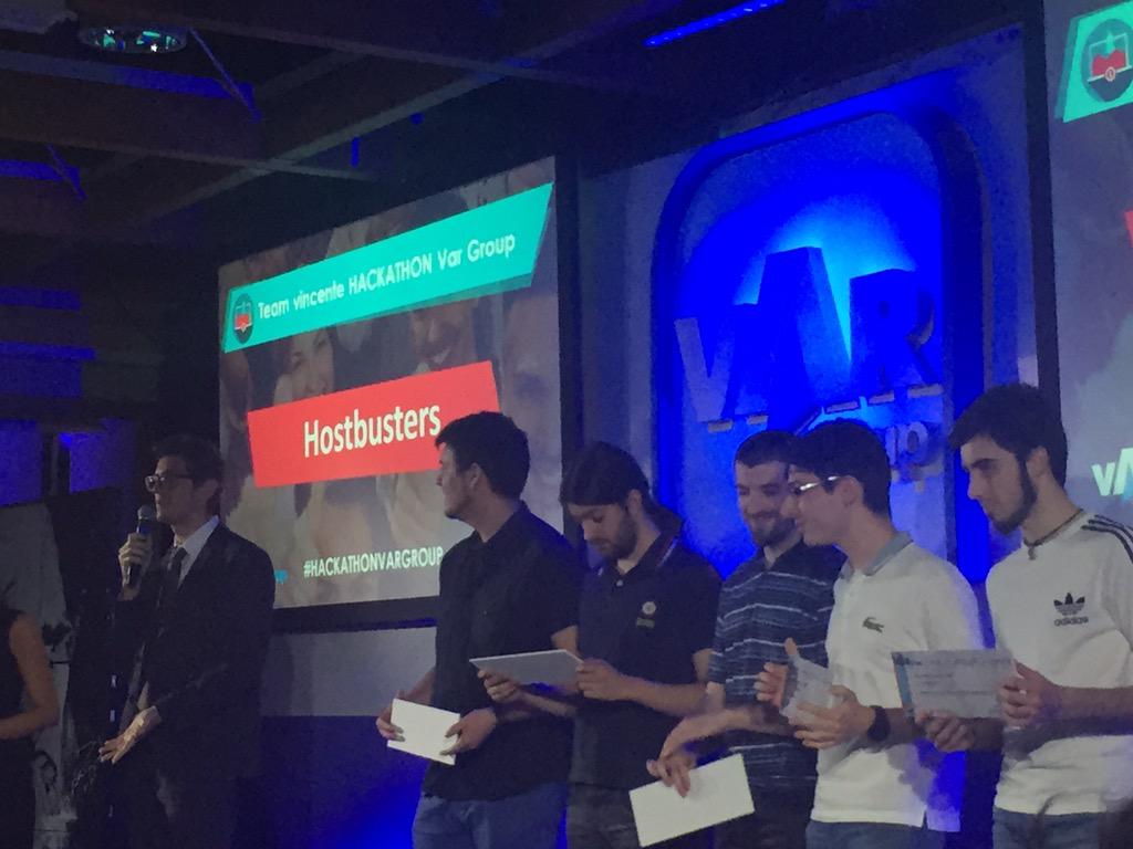 VarGroup's tweet photo. Gli #Hostbusters vincono #HackathonVarGroup #ConventionVar http://t.co/S88wcuIaVj