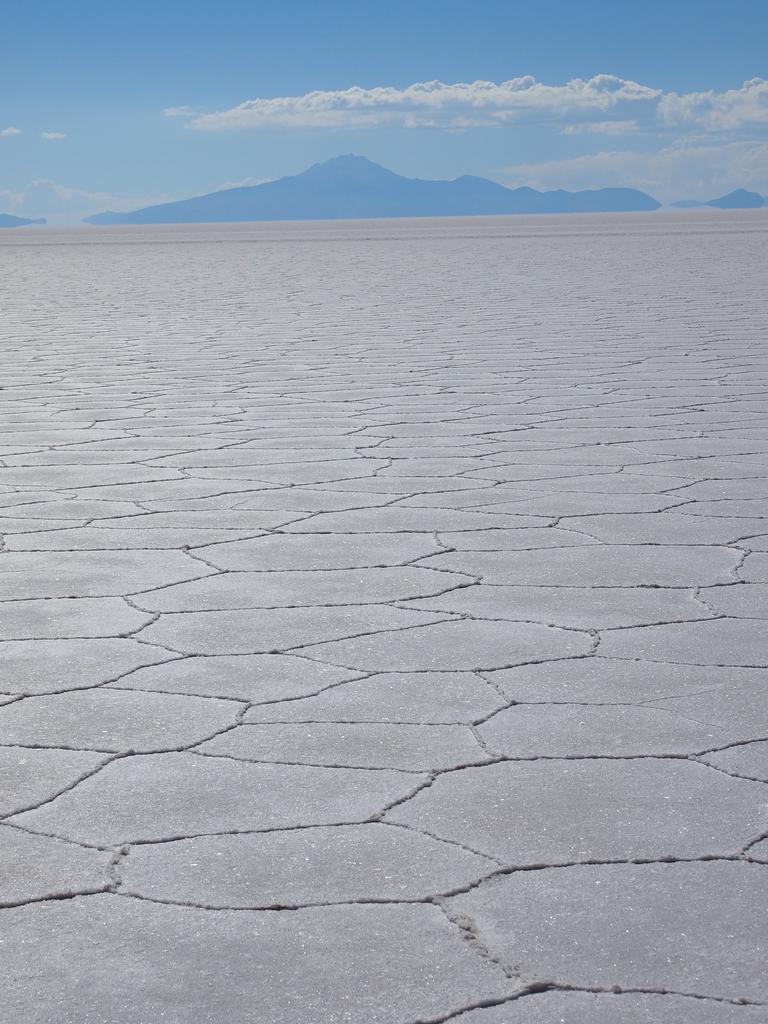 mcgvam's tweet photo. Found @imrfc a new pitch. Same commute as Heston, as flat as Teddington.... #Bolivia #Salar #Teddington4lyfe http://t.co/NVt6cJMHSS