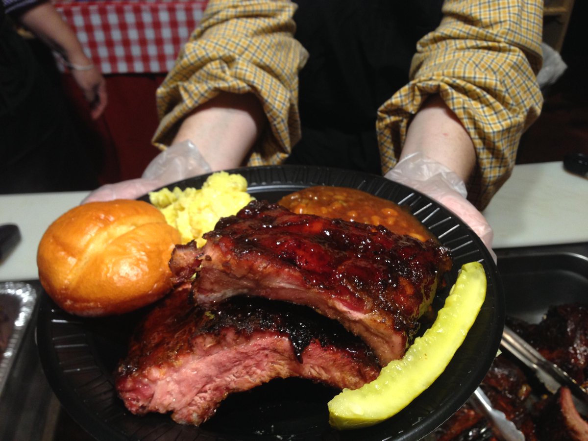 SDCAttractions's tweet photo. We're having ribs from The House of BBQ for lunch today! #FeaturedFood #SDCBluegrass 

Anyone want to join us? http://t.co/yY4syJ7UA6