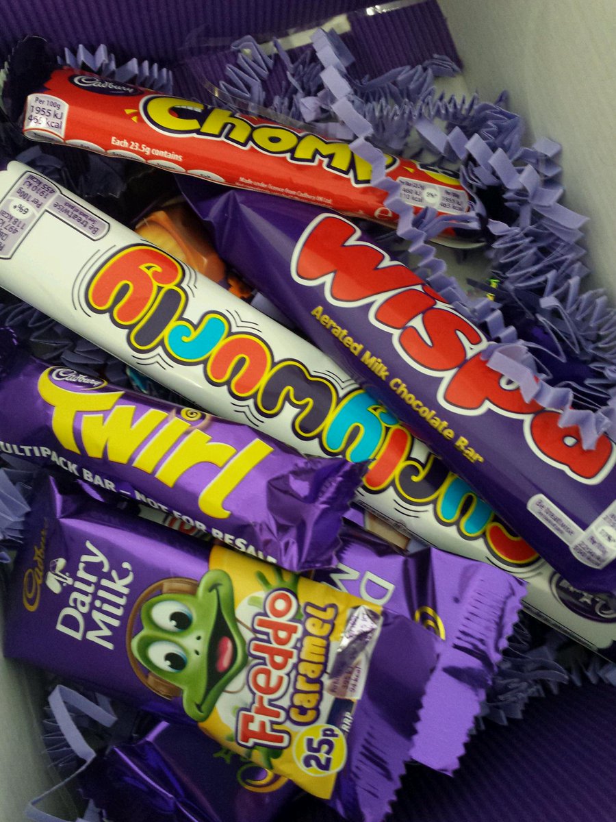 @heidimorby Thanks for the chocolatey treats! Had a fab first week <a href="/wearesuperdream/">Superdream</a> :)