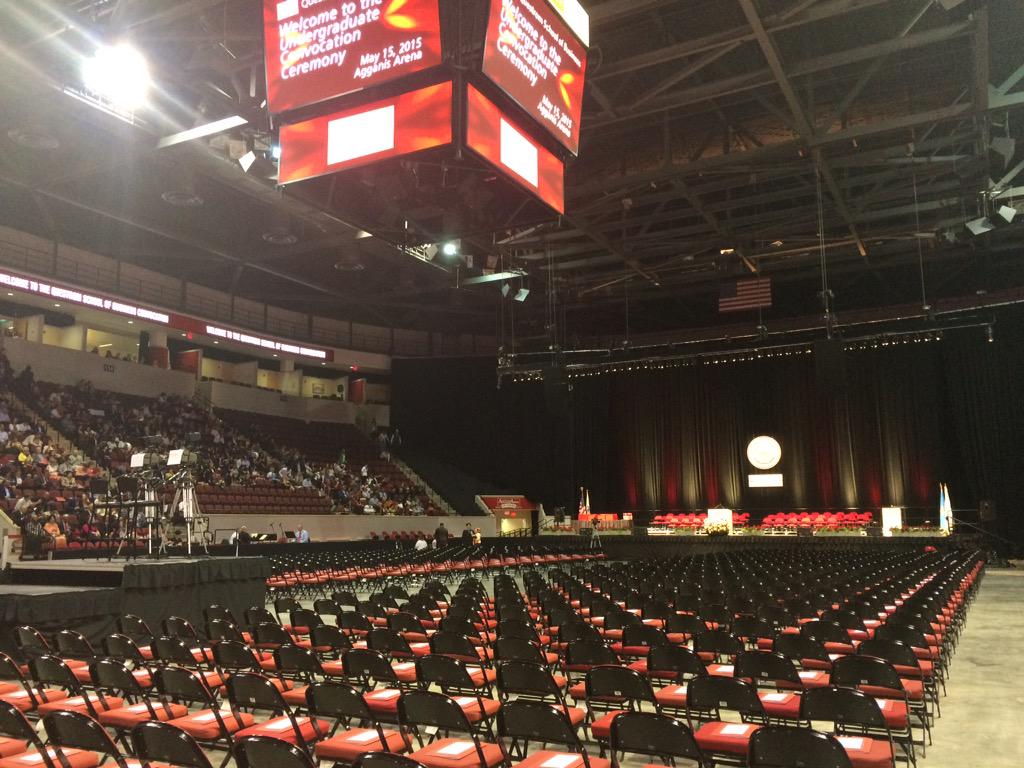 BUQuestrom's tweet photo. T-minus 1 hour, #Questrom2015 seniors! http://t.co/db2dOLIEgI