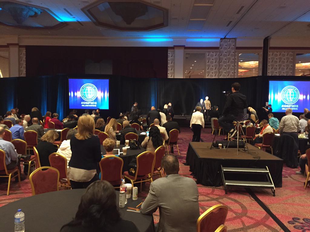 bartdrbc's tweet photo. Paula Pritchett takes the stage as Day #2 of #ANMP2015 is helping us #changeyournormal http://t.co/aCpD9yYgDT