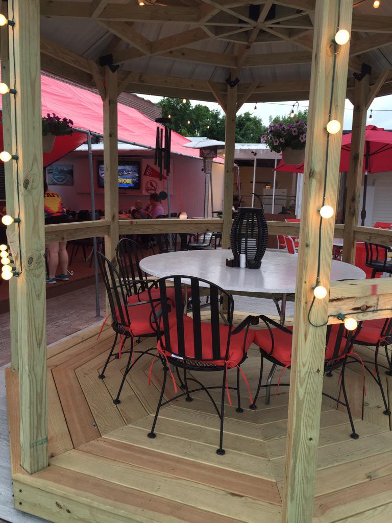 RaysofKelso's tweet image. Our newly remodeled courtyard is officially finished! Join us Saturday for live music and all you care to eat buffet!