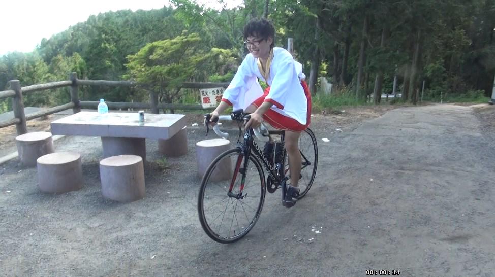 せりちゃん A Twitter 僕ヤドカリピースできるほどイケメンじゃないので 代わりに でんぱれ巫女着てロードバイクで静岡を爆走してきました 恥ずかしい 女装 社会的に死亡 Http T Co Vikct0ib2u