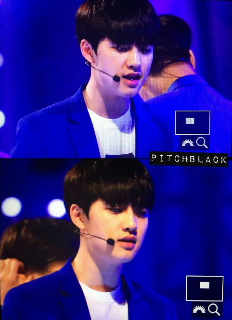 snow_9698's tweet photo. 150515 D.O at Yonsei Festival Cr. Pitchblack #EXO #Kyungsoo http://t.co/jMcQIzYpB8