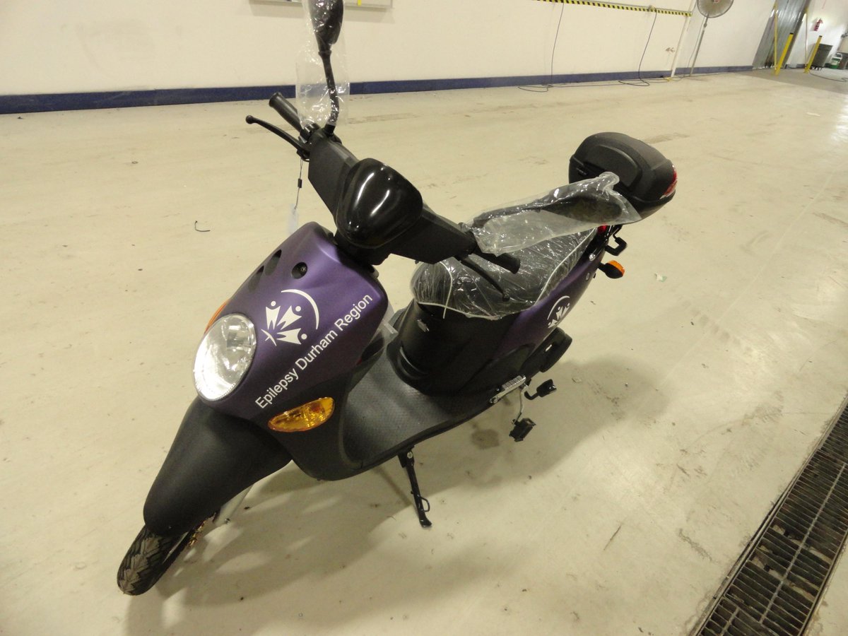 TeamFringe_MTC's tweet photo. Thanks to @DurhamSpeedpro for their great work on the @Epilepsy_Durham eBike wrap! It turned out great!!! http://t.co/jSiUgrJlrr
