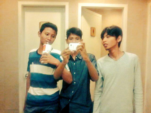 AchNur_Cholis's tweet image. Nuwon sewu kawan