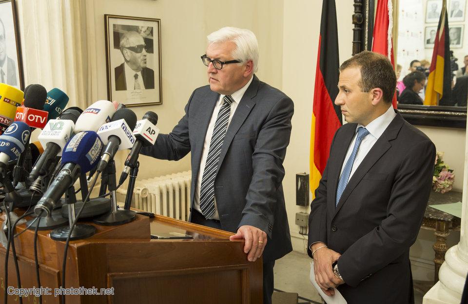 FM #Steinmeier w/ #Lebanon’s FM <a href="/Gebran_Bassil/">Gebran Bassil</a>: Talks are also about finding ways to de-escalate situation in #Syria.