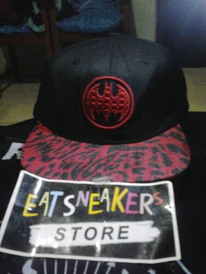 deartoymachine's tweet photo. Original Batman DC comics snapback Tag by : ACE H&amp;C Size : M-XL http://t.co/mZzGmky4yW
