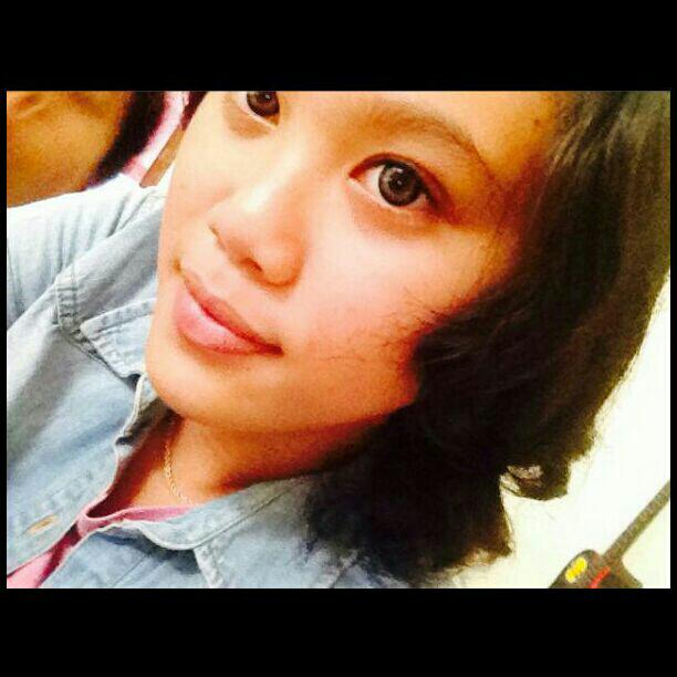AprillyanaDewi's tweet photo. Heloooo🙋🙋🙋🙋 http://t.co/Ntk5bkHho7