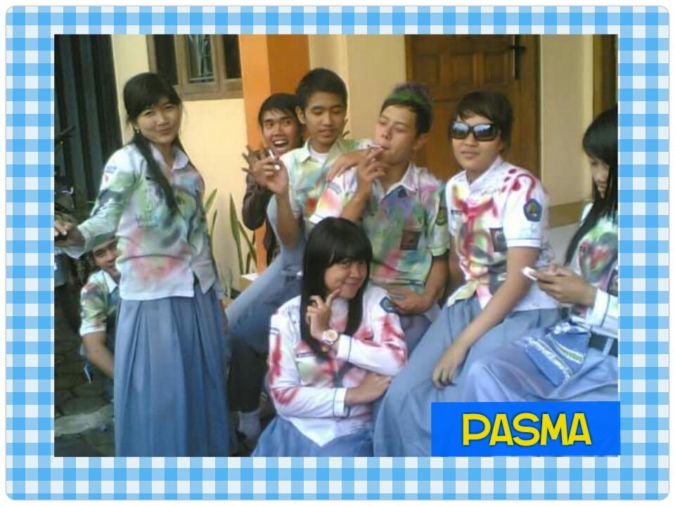 NoeyChuuby's tweet photo. Ingatkah dimasa ini ??? 
Weewww...biar kekinian hahahha @elisusant @avret03 @misshon92 kmn yah @annisavicasari  ?? 😎😱 http://t.co/NsoUC7aNXw