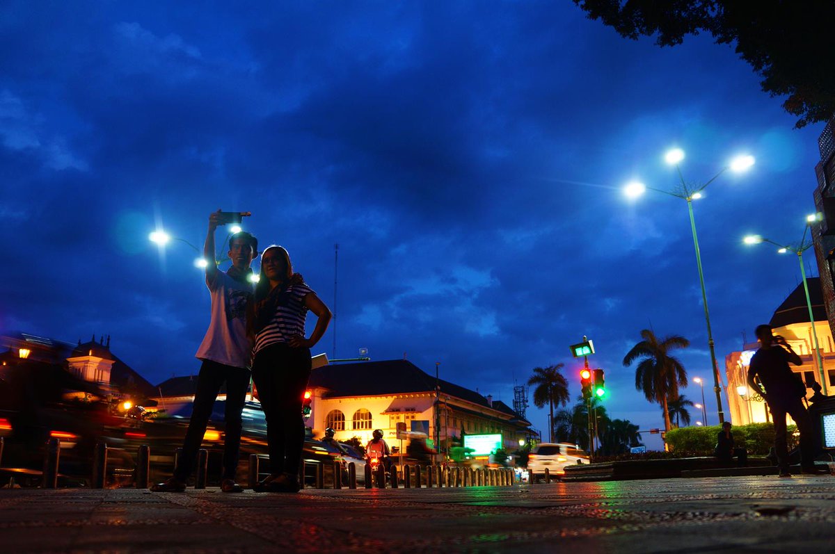 idbcpr's tweet photo. 7 Destinasi Nostalgic, Historic, Dan Fotogenik Di Pulau Jawa! http://t.co/K0zS6rCYJg http://t.co/FzCRbaCQhL