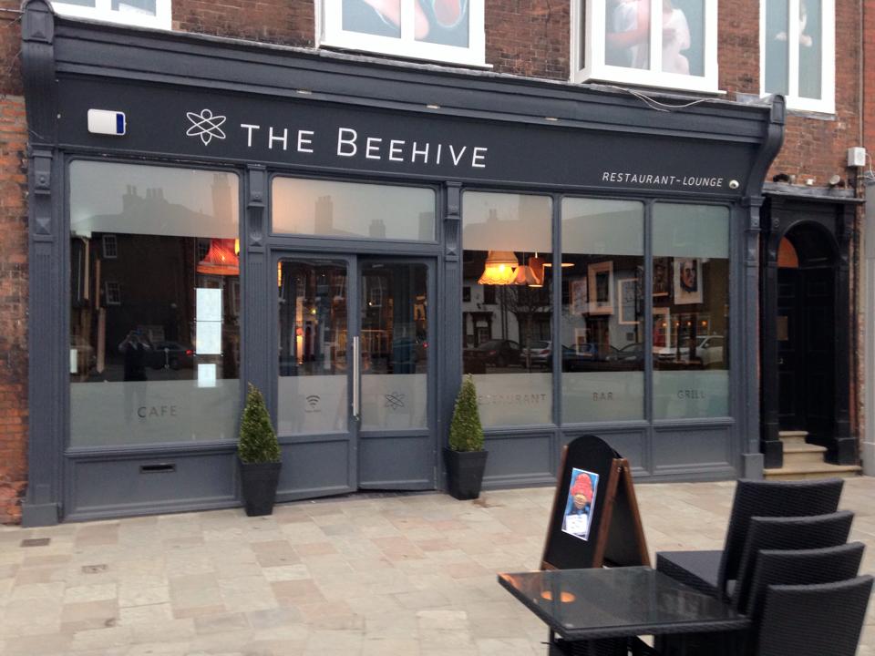 Why not come to The Beehive for #SundayLunch today? The Beehive are serving from 1-5. Hope to see you soon #Beverley