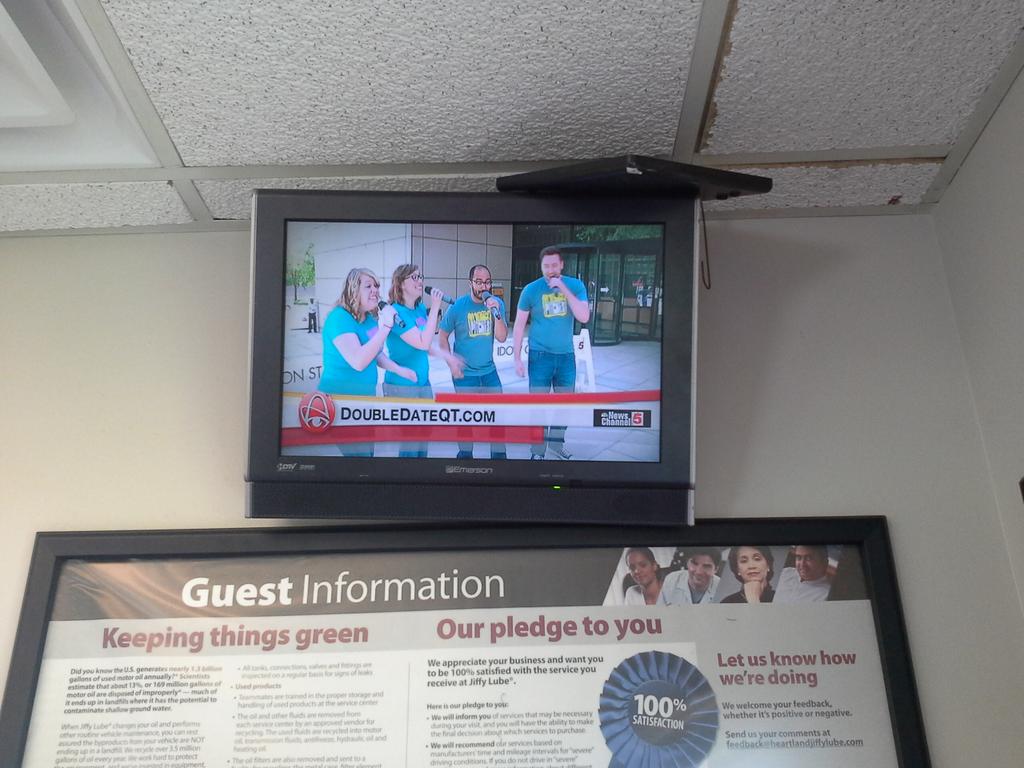 MicahTurnbough's tweet image. Had to get my oil changed. BUT I got to listen to these fantastic people!!! Great talent, heart, love, and harmony.