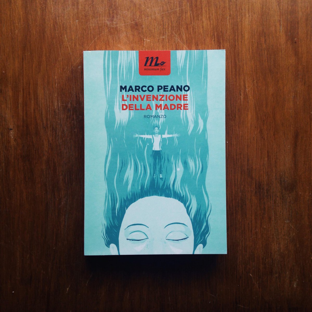 Dear_Prudenceee's tweet photo. Raccontare l'intollerabile con una dignità e uno scavo emotivo incredibili. Meraviglia. Grazie @minimumfax http://t.co/DHAfg8ShBO