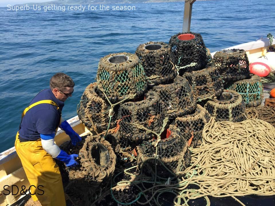 Another one of our members getting ready for the #fishing season! #SouthDevonCrab  #CrackingCrab <a href="/Alan_Steer99/">Alan Steer</a>