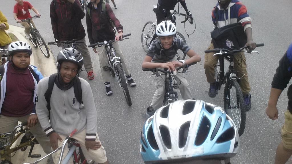 Strive2Tri's tweet photo. @MOMsOrganicMrkt @ymcadc @pgparks
What a great way to start the day :)
#awesomesauce #biketoschool2015 #strive2tri http://t.co/0P4GjvuBKf