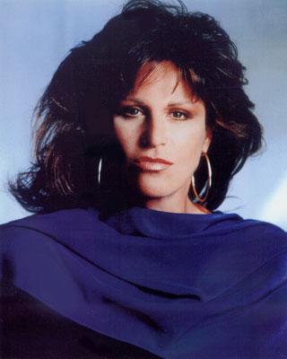 Happy birthday to Brooklynite Lainie Kazan! She grew up near on Beekman Place in Flatbush. 