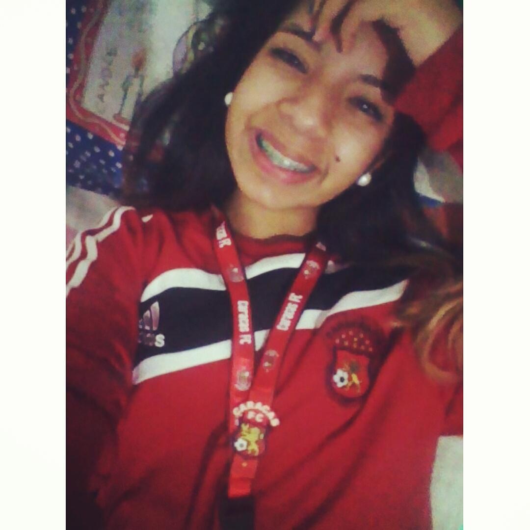 Iveet_Oriana's tweet photo. MI UNICO AMOR!! #CaracasFc #LBDCFC #LDR http://t.co/tqWSBfngvt