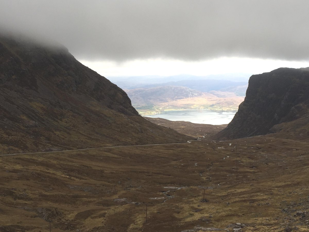MichelinGuideUK's tweet photo. This mountain pass was between me and my lunch #BealachNaBa #ScarybutBeautiful http://t.co/NbzucRRbdD