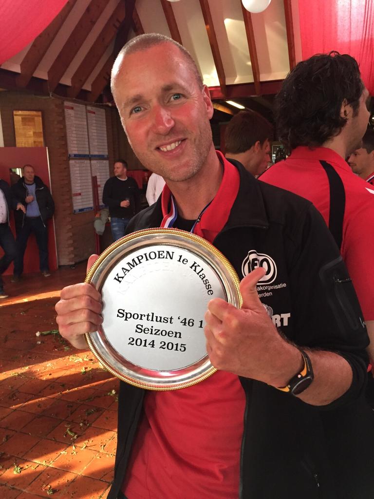 TopfitWoerden's tweet photo. Sportlust'46 kampioen van zaterdag 1e klasse B. Volgend jaar weer hoofdklasse. #snelterugnaarhoofdklasse = gelukt! http://t.co/QykldN0vLk