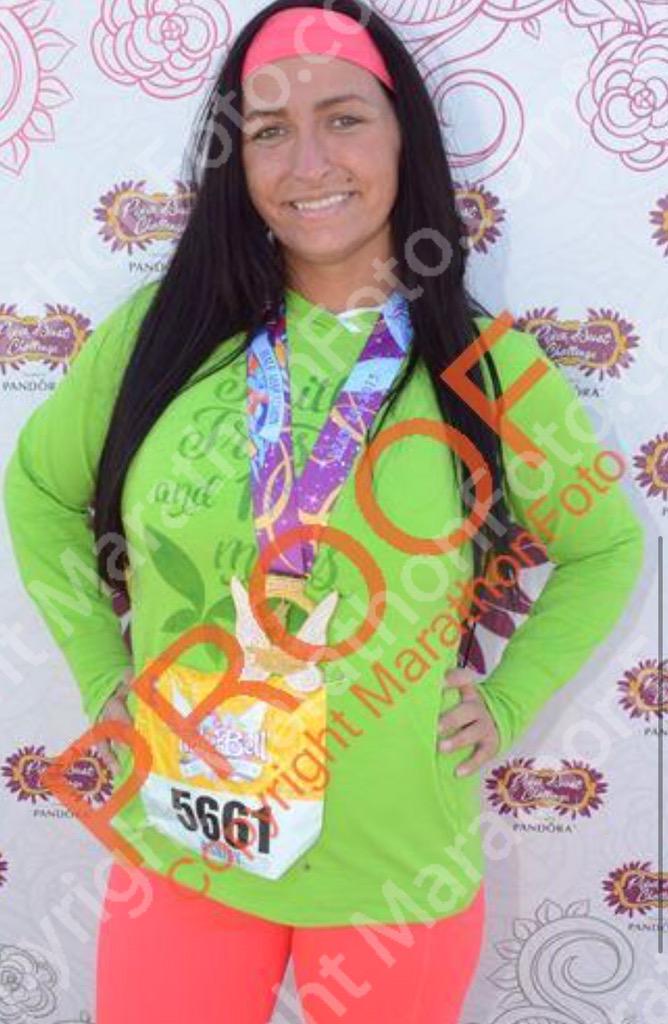 allyisarockstar's tweet photo. Still can't believe I did it. #13pt1 #HalfMarathon #RunDisney #TinkerbellHalfMarathon  #ThisBeautyRunsLikeABeast http://t.co/HAASzWWczF