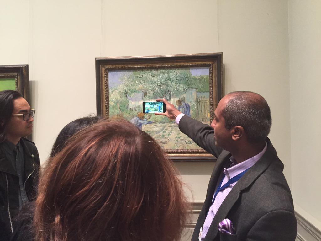 sandabalabanda's tweet photo. First steps of a possible future for the Met--bringing the paintings to life through @blippar #EmptyMet http://t.co/pn1mg7oatI