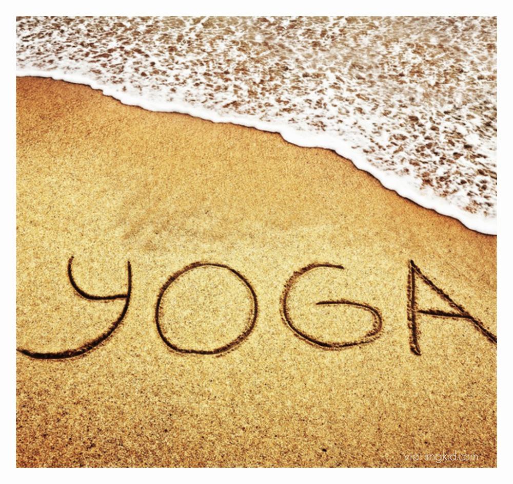 ooh, I hope your weekend is filled with #love &amp; #yoga and maybe #beach!! soleyogaflorence.com :D <3